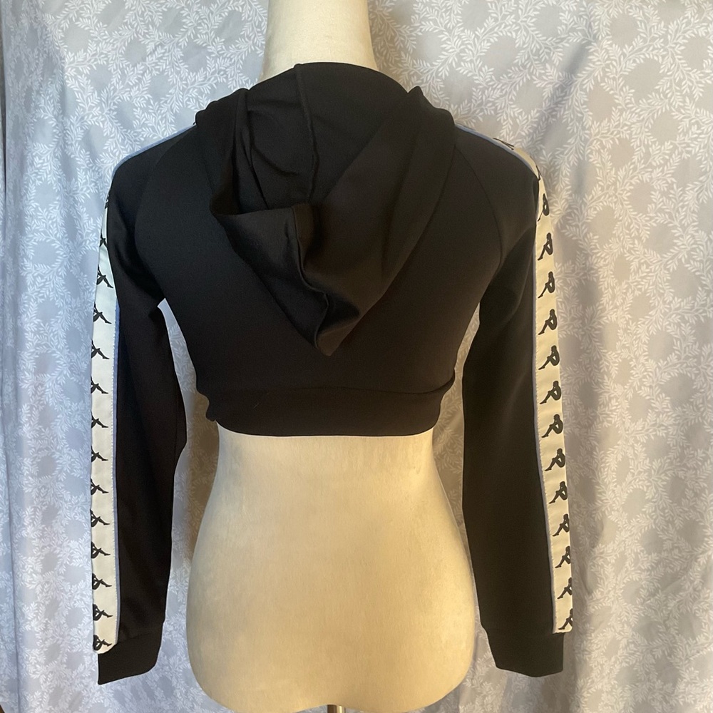 Kappa Cropped Zip Up - Picture 5 of 8